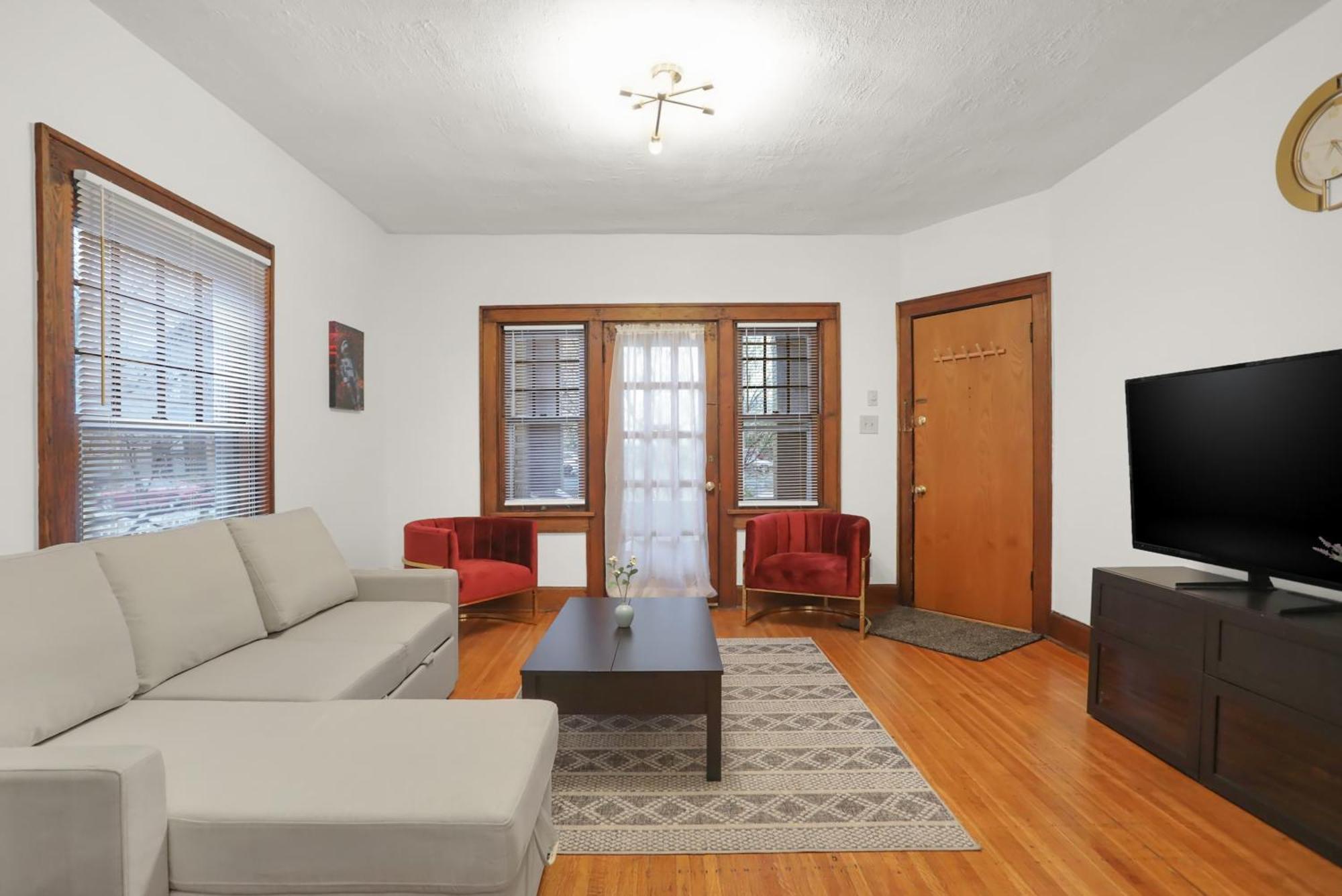 Comfy Apartment In Indianapolis Exterior foto